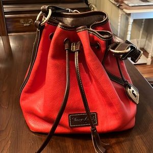 Dooney & Bourke